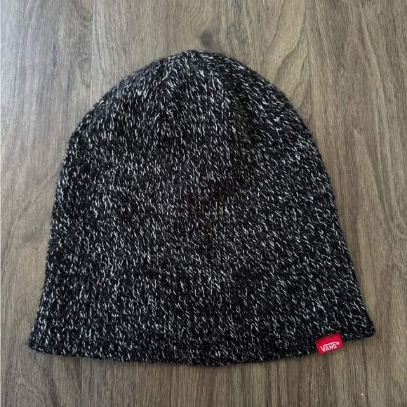 Vans Black and White Knit Beanie - Picture 1 of 1